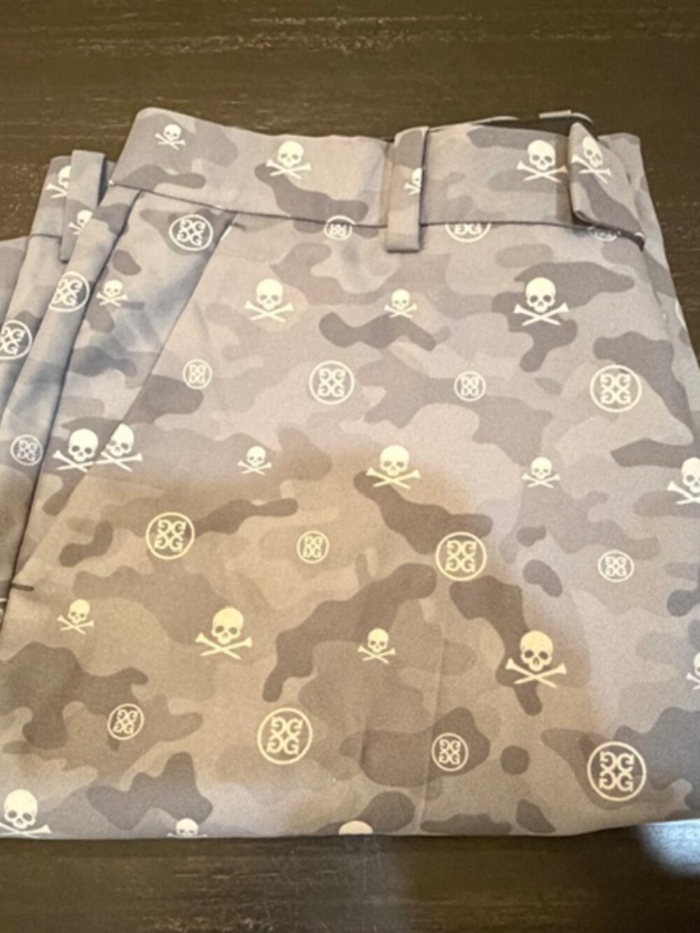 G/FORE Skull Camo Golf Shorts Mens 34 Gray Stretch Performance Flat Front